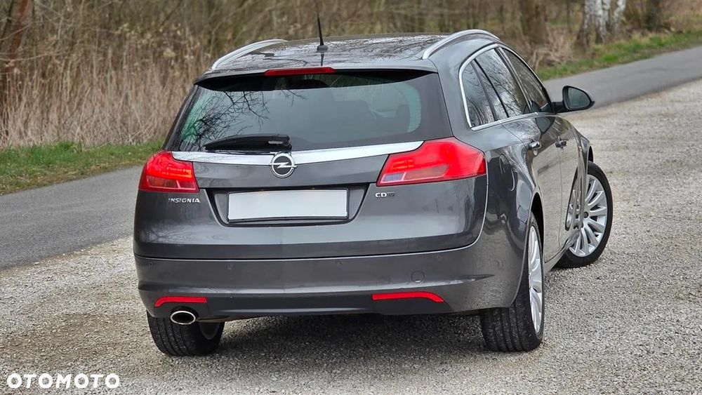 Opel Insignia 2010 photo 2