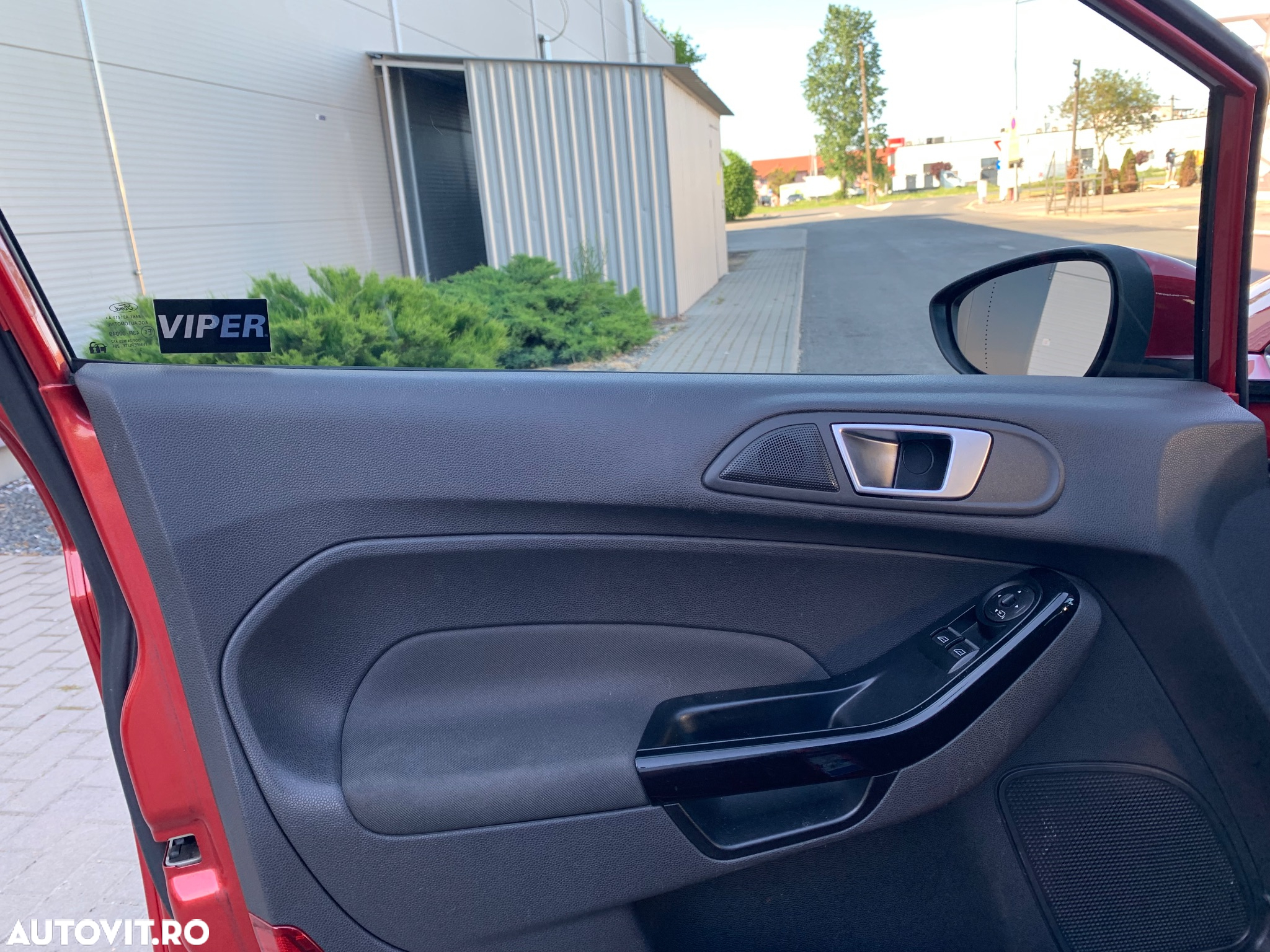 Ford Fiesta 1.0 Start Stop Titanium - 12