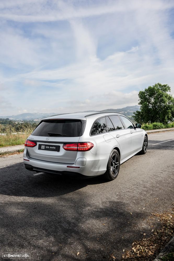 Mercedes-Benz E 300 de AMG Line - 22
