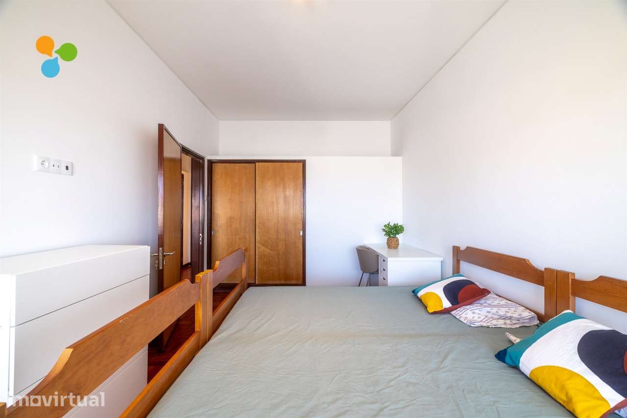 Quarto T5 Arrendamento em Cedofeita, Santo Ildefonso, Sé, Miragaia, Sã - Grande imagem: 5/26