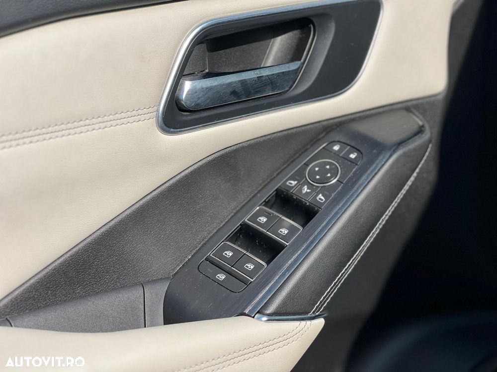 Nissan Qashqai 1.3 DIG-T 4x4 MHEV Xtronic Tekna - 11