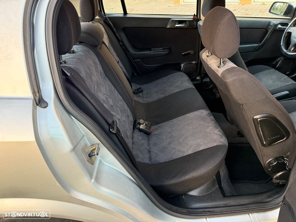 Opel Astra 1.4 Club - 14