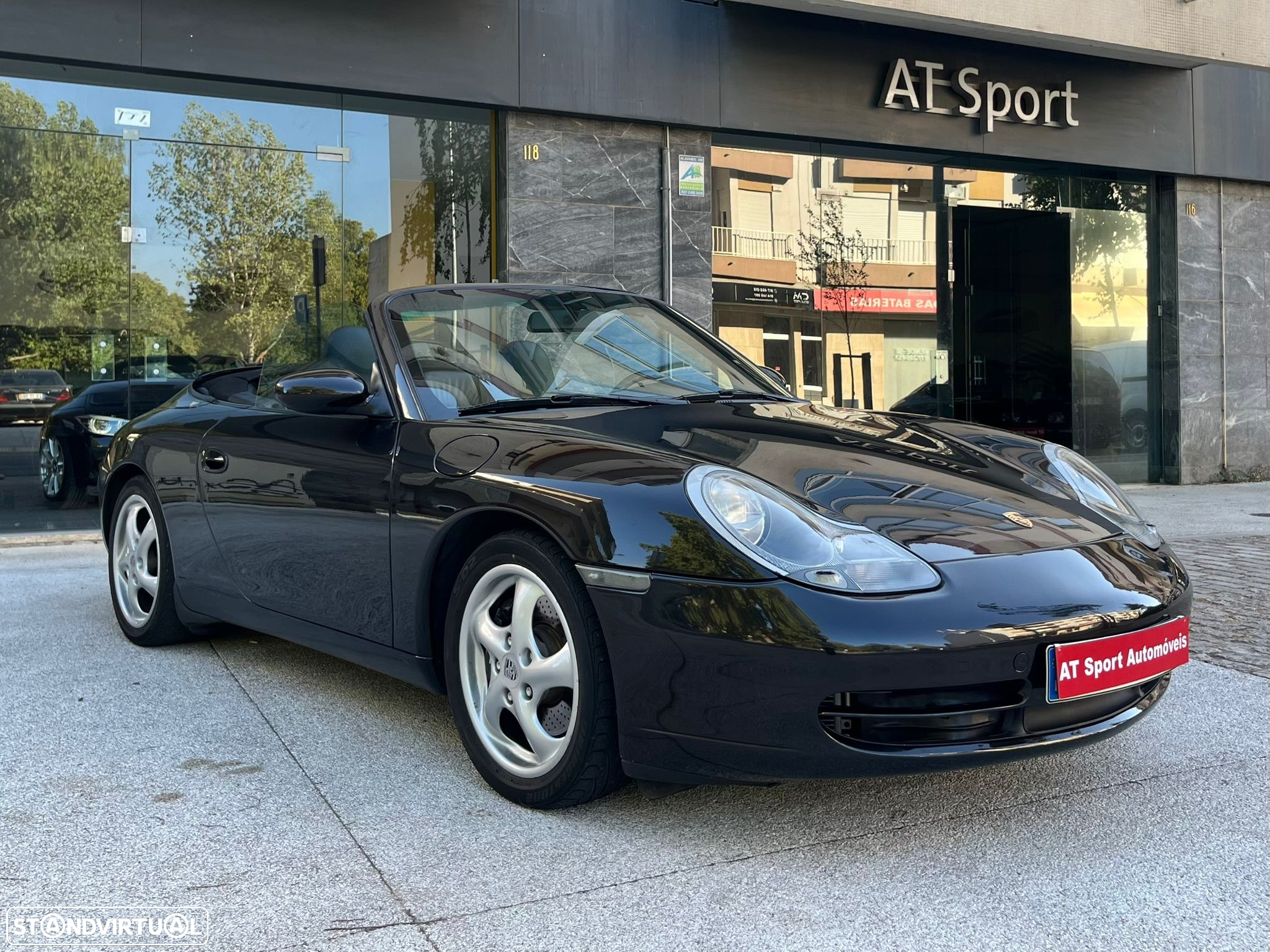 Porsche 911 (996) Carrera Cabrio - 4