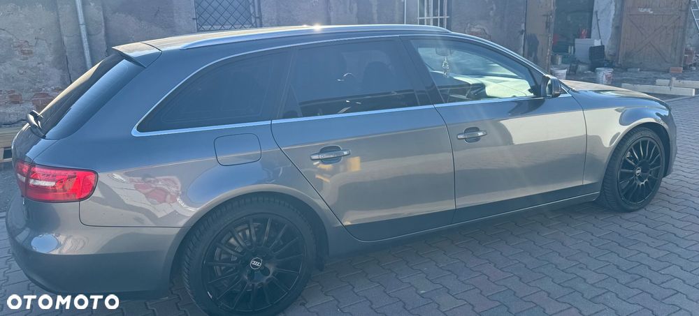 Audi A4 Avant - 7