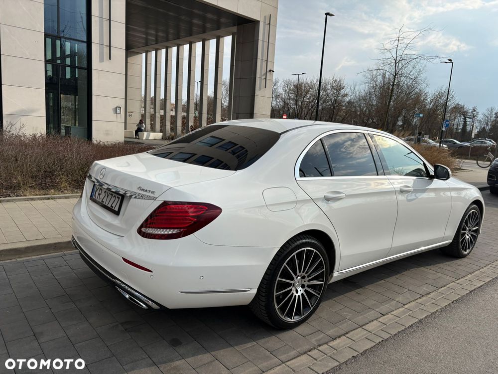 Mercedes-Benz Klasa E 220 d 4-Matic Business Edition 9G-TRONIC - 10