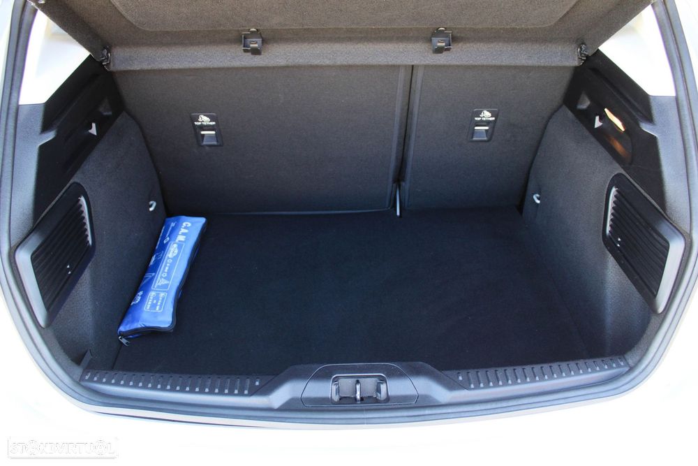 Ford Focus 1.5 TDCi EcoBlue Titanium - 55