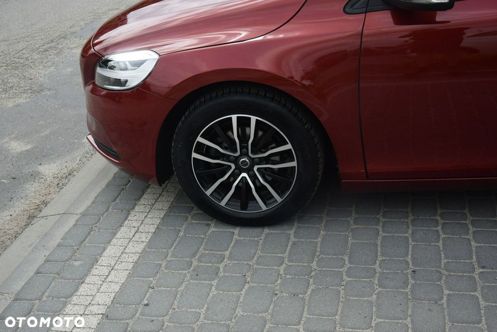Volvo V40 D2 Momentum - 20