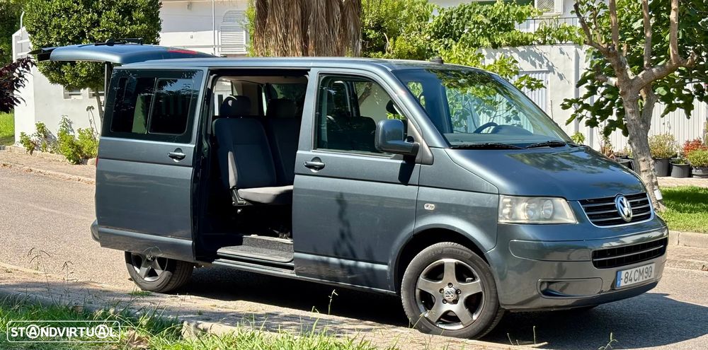 VW Caravelle 2.5 TDi Extra AC 9L - 12