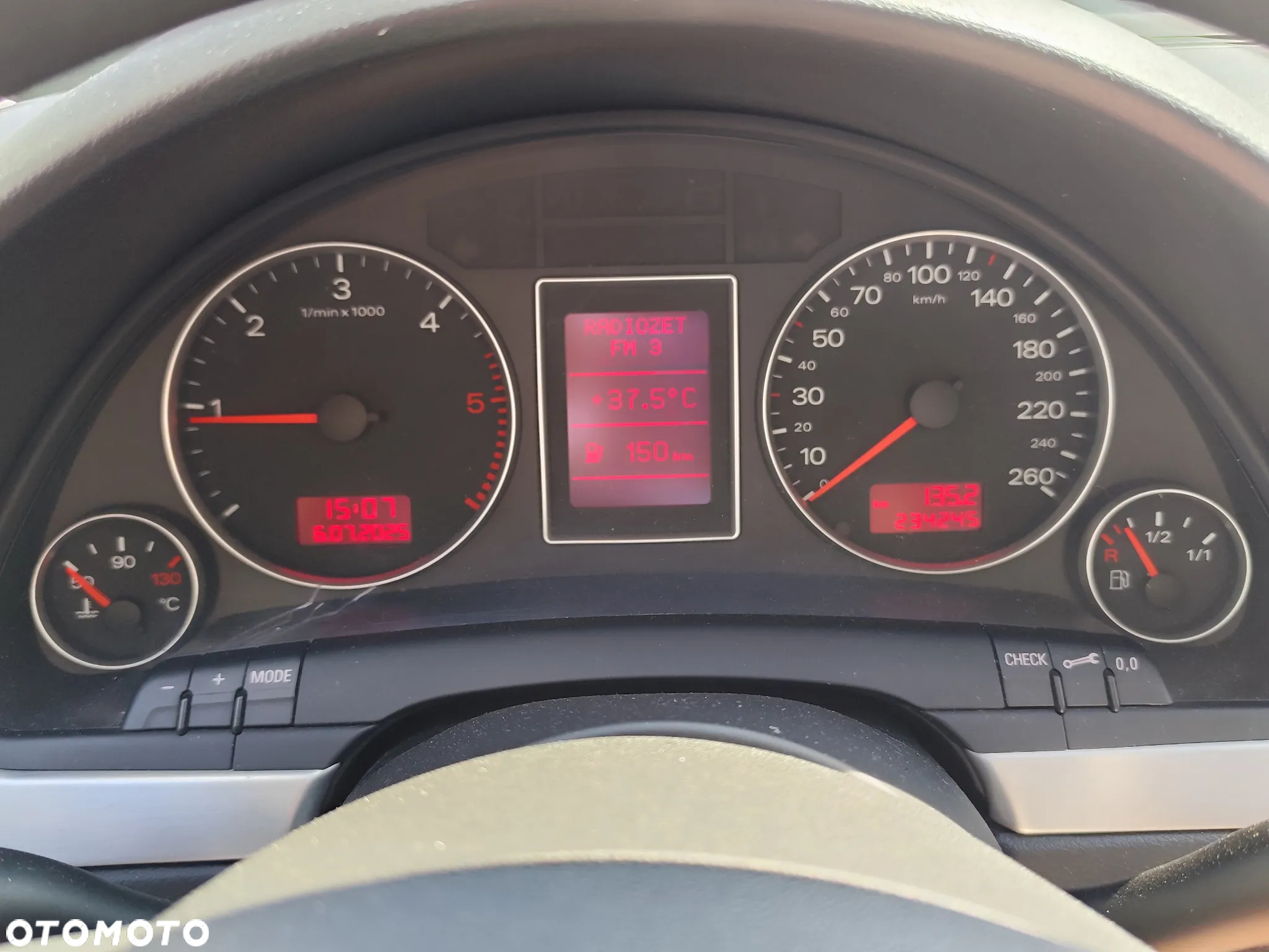 Audi A4 Avant 2.0 TDI - 12
