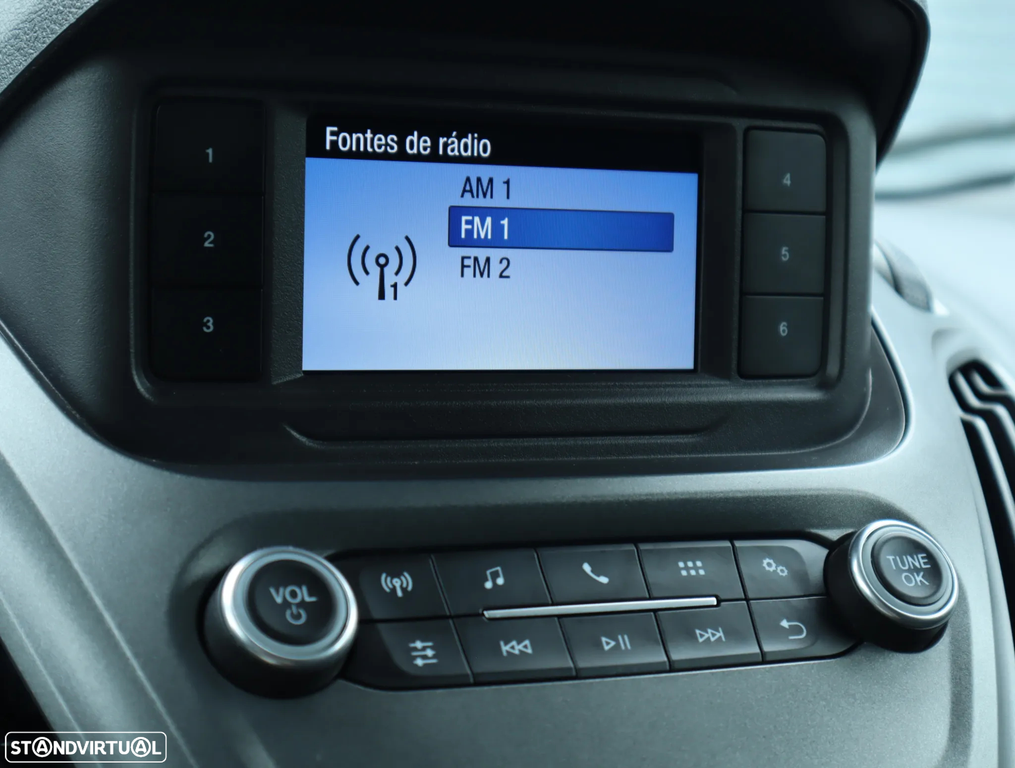 Ford Courier Van 1.5 TDci 100 Cv Trend - 31