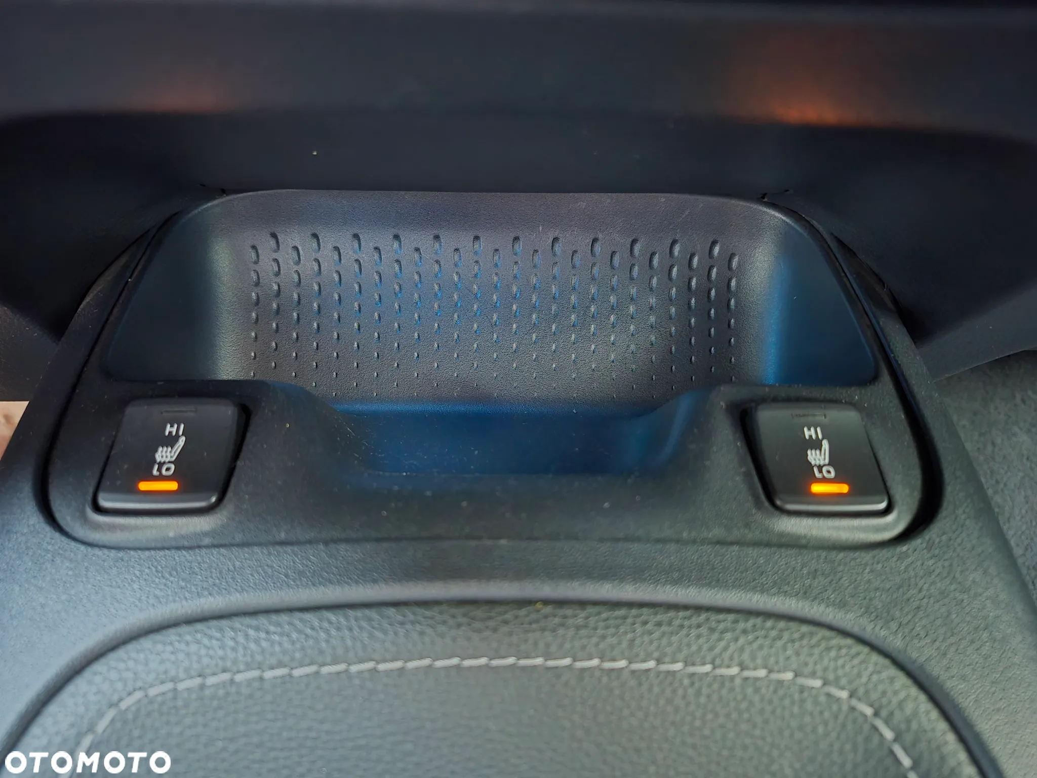 Toyota Corolla 2.0 Hybrid Comfort - 12