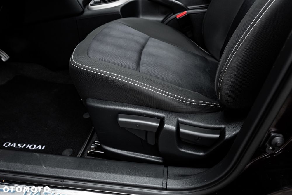 Nissan Qashqai+2 2.0 Tekna Premium - 21