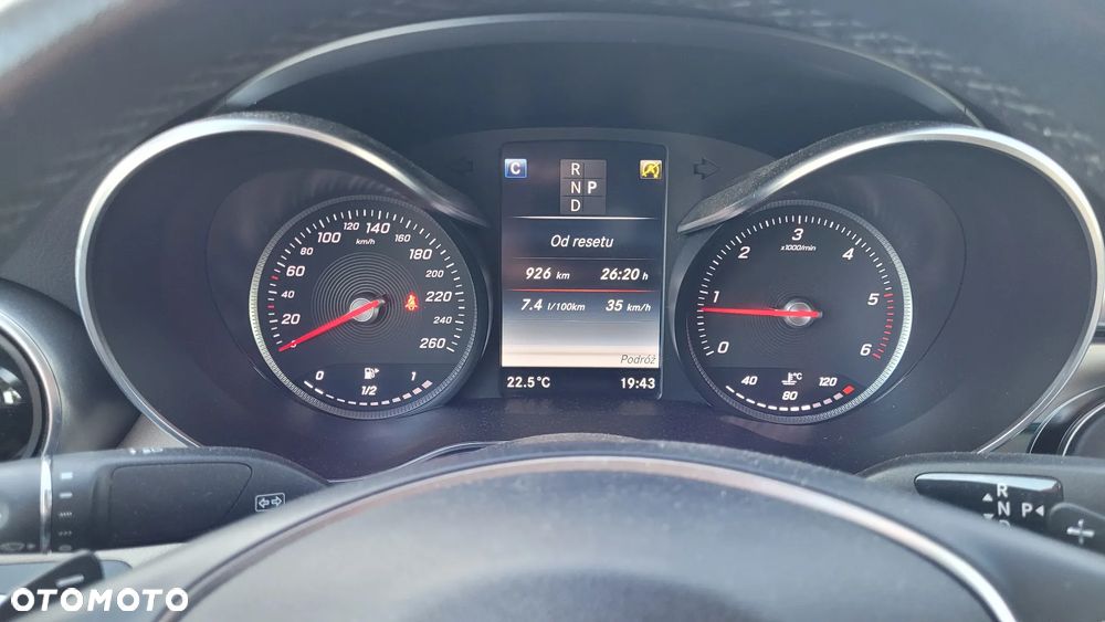 Mercedes-Benz GLC - 34