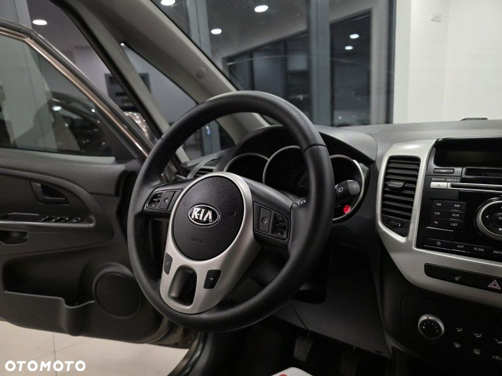 Kia Venga 1.4 CVVT Dream Team Edition - 17