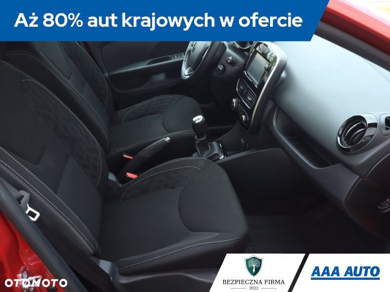 Renault Clio - 11