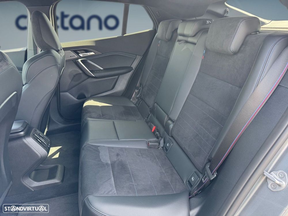 BMW iX2 eDrive20 Pack Desportivo M Pro - 15