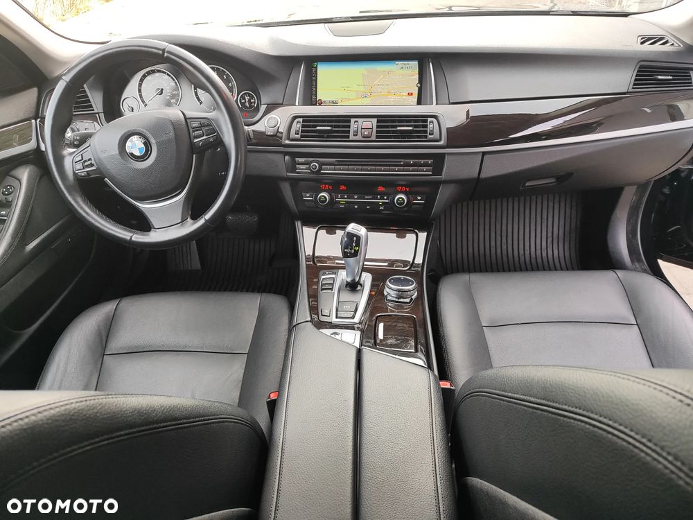 BMW Seria 5 535i - 20