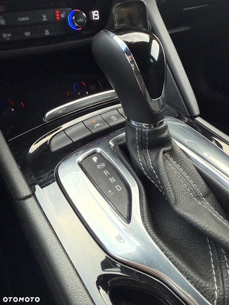 Opel Insignia 2.0 CDTI Business Elegance S&S - 27