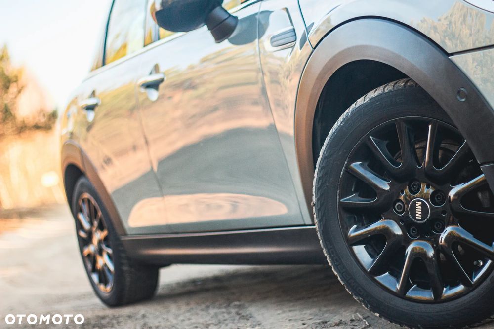 MINI Cooper Classic Trim - 2