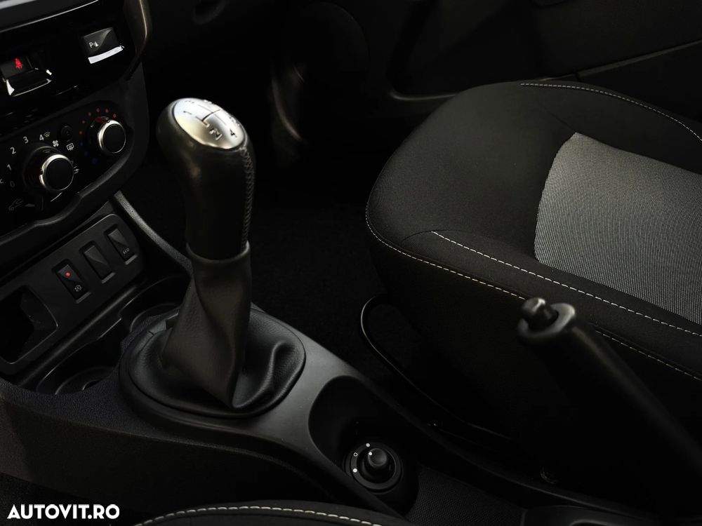Dacia Duster 1.6 SCe Prestige jante 16" - 24