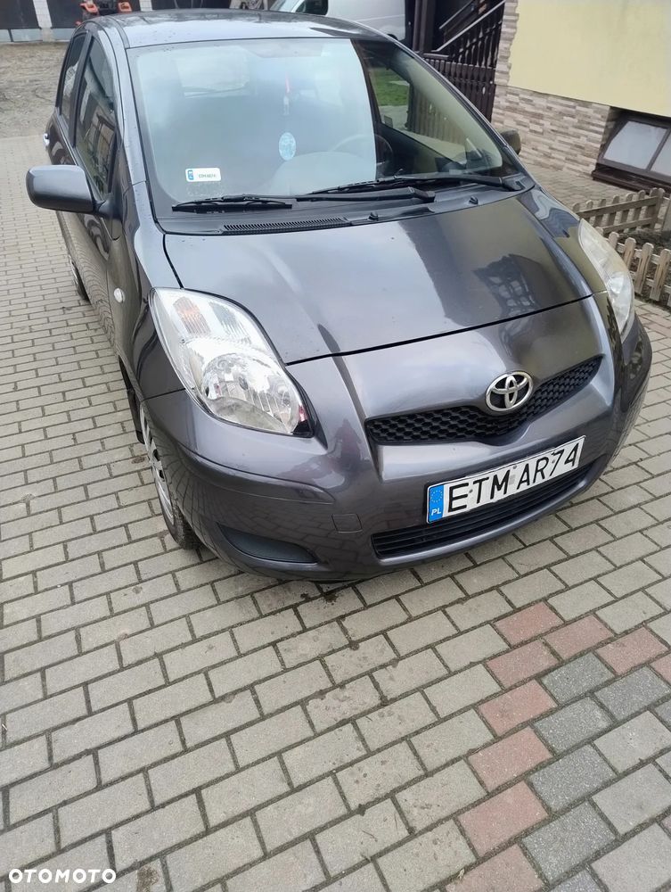 Toyota Yaris 1.33 2010 - 14