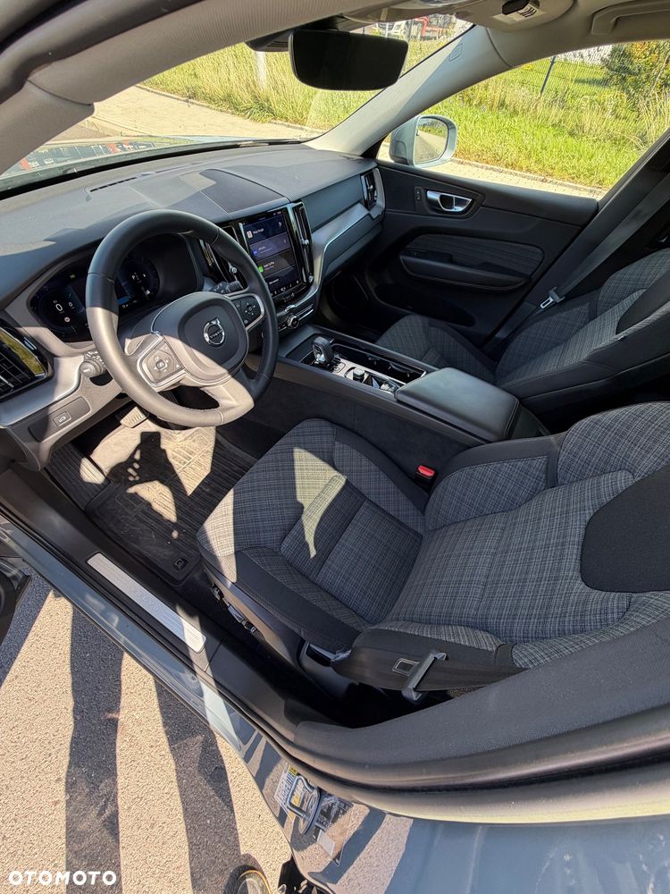 Volvo XC 60 B5 B AWD Core - 10