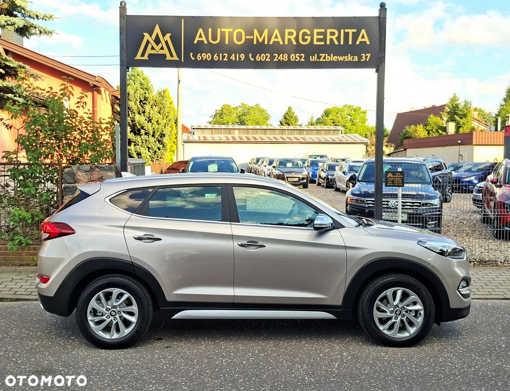 Hyundai Tucson 2.0 CRDI 2WD Style - 9