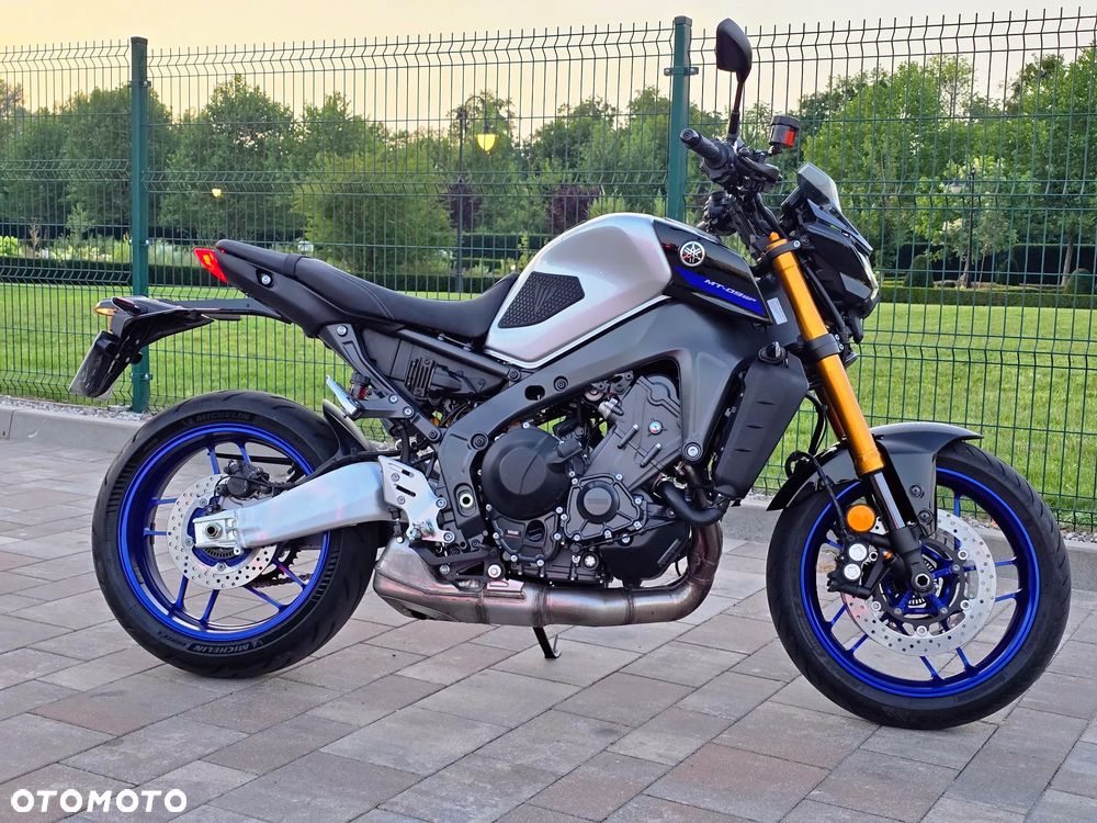 Yamaha MT - 12