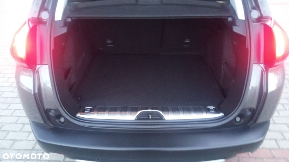 Peugeot 2008 BlueHDi FAP 120 STOP & START EAT6 Crossway - 16