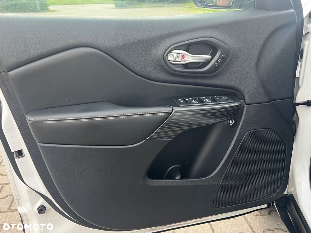 Jeep Cherokee 2.0 Multijet Limited - 38
