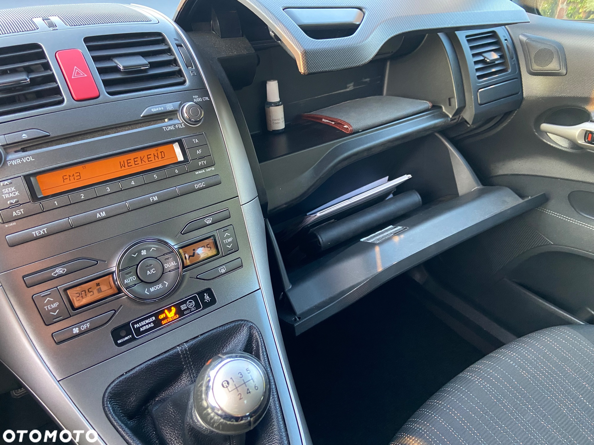 Toyota Auris - 18