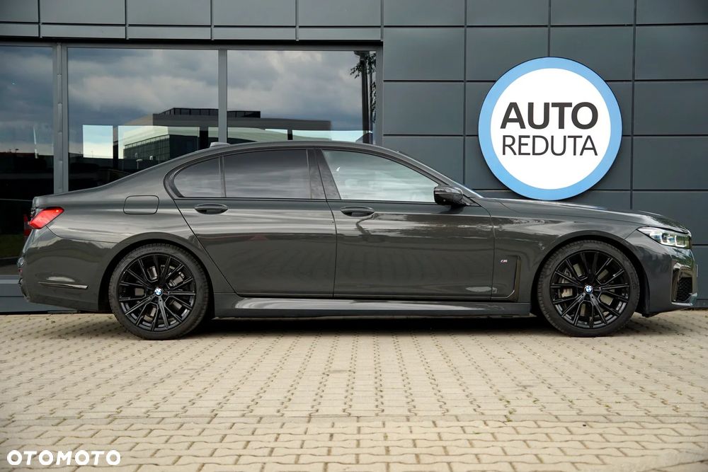 BMW Seria 7 750i xDrive sport - 8