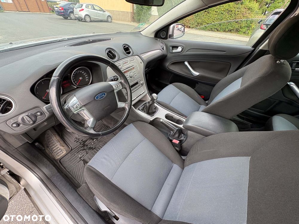 Ford Mondeo 1.8 TDCi Gold X - 8