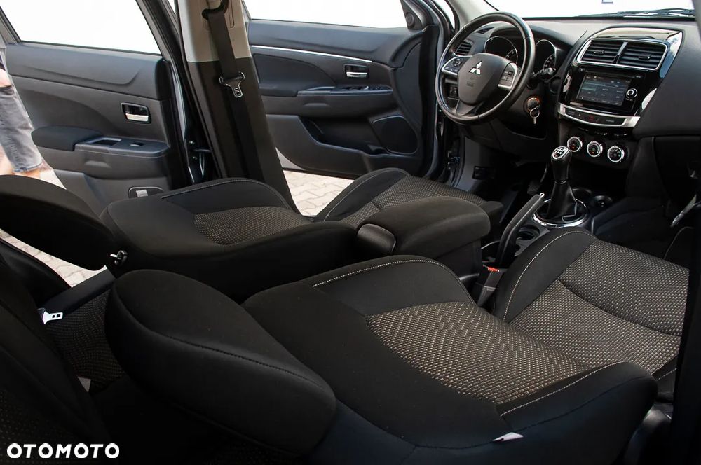 Mitsubishi ASX - 28