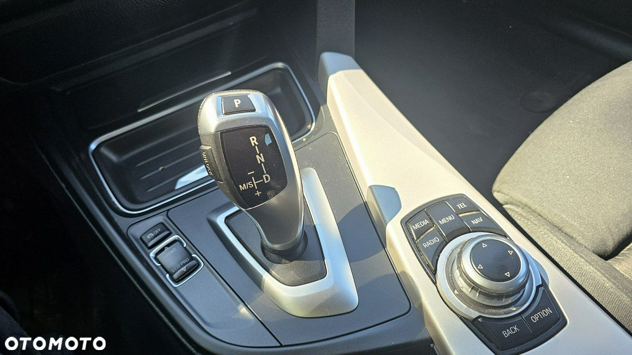 BMW Seria 3 - 11
