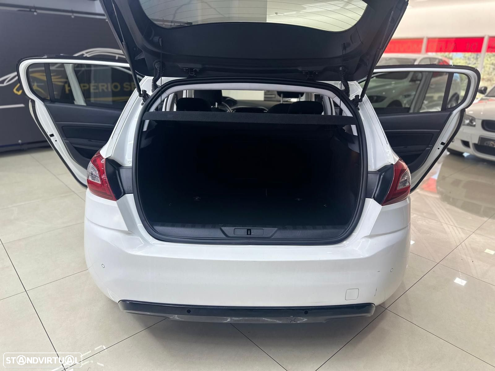 Peugeot 308 1.6 BlueHDi Style - 13