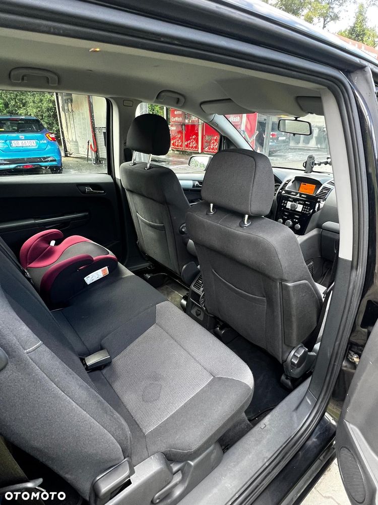 Opel Zafira 1.7 CDTI - 23