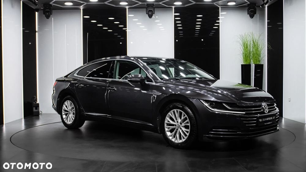Volkswagen Arteon 2.0 TDI SCR Essence DSG - 9