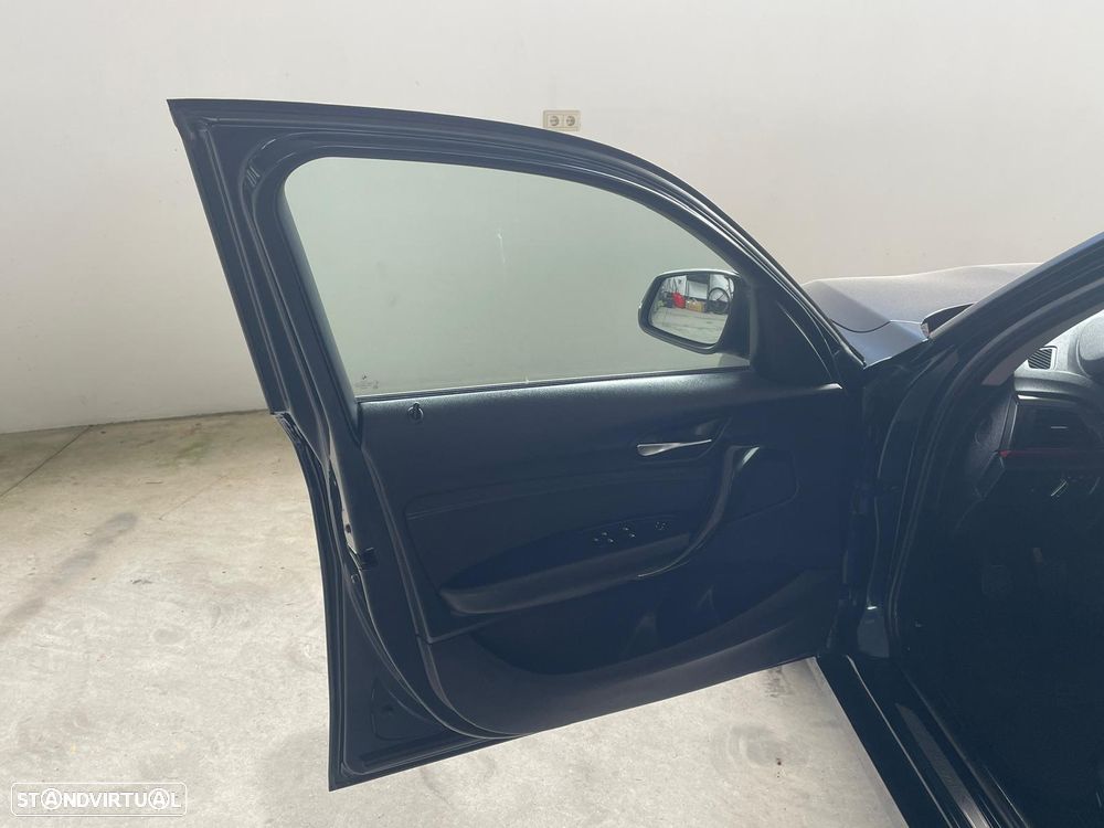 BMW 118 d Line Sport - 18