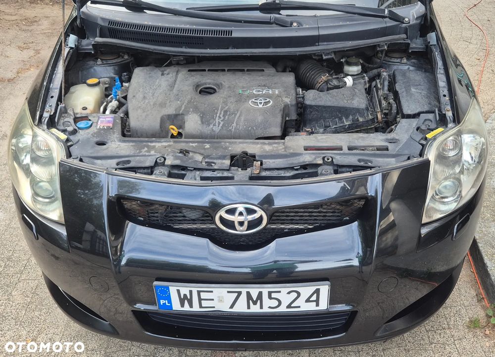 Toyota Auris 2.2 D-4D D-CAT - 26
