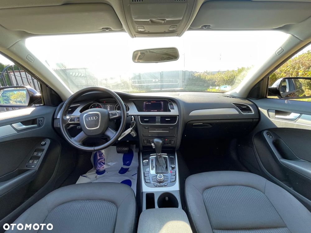 Audi A4 Avant 2.0 TDI DPF multitronic Attraction - 15