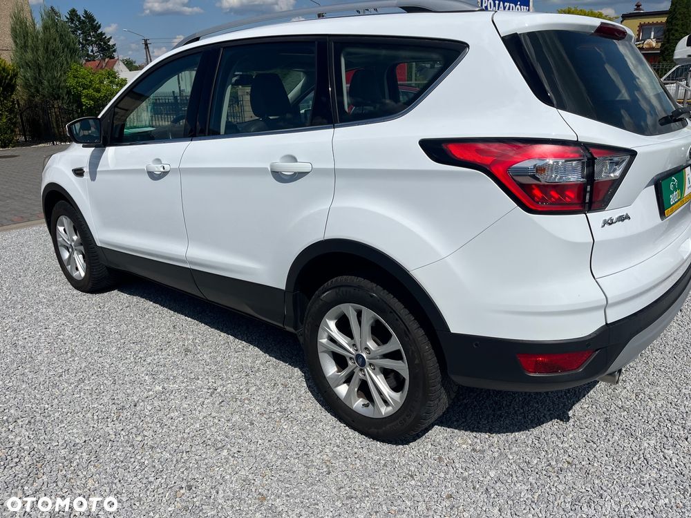 Ford Kuga 2.0 TDCi 4x2 Titanium - 16
