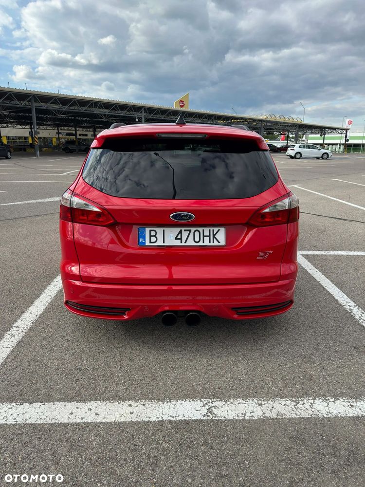 Ford Focus SW 2.0 EcoBoost ST - 6