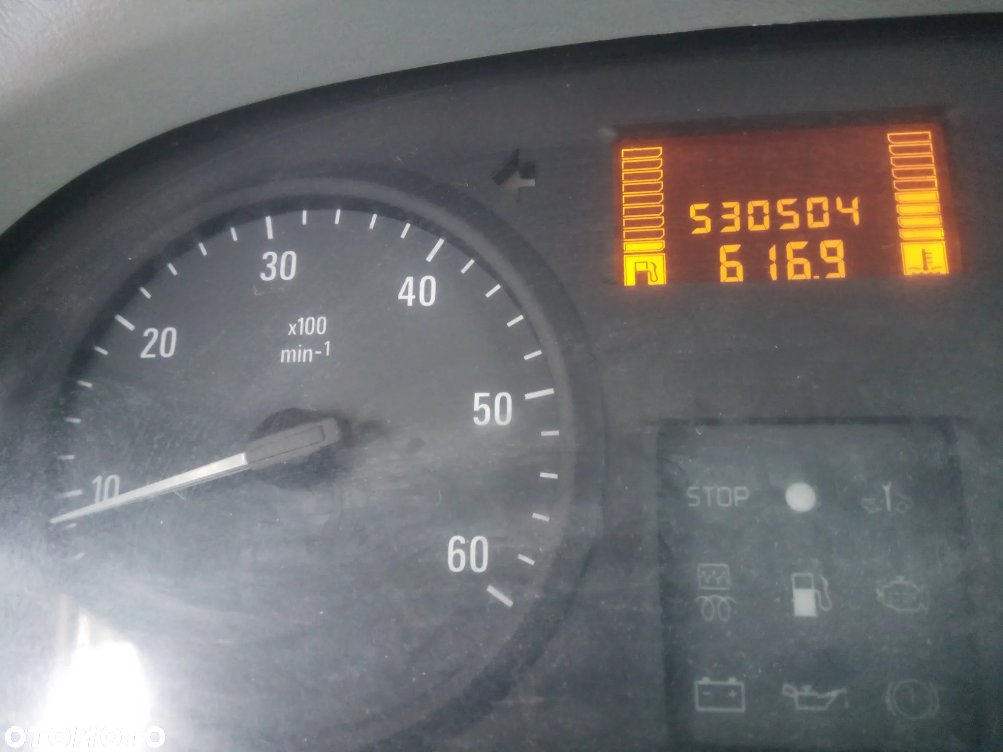 Opel Vivaro 1.9 CDTI L1H1 - 11