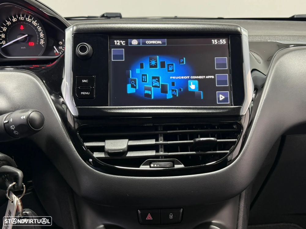 Peugeot 208 1.2 PureTech Style - 26