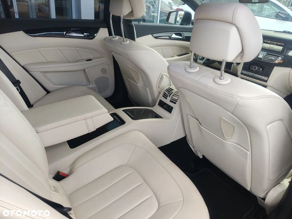 Mercedes-Benz CLS 500 4-Matic 7G-TRONIC - 18