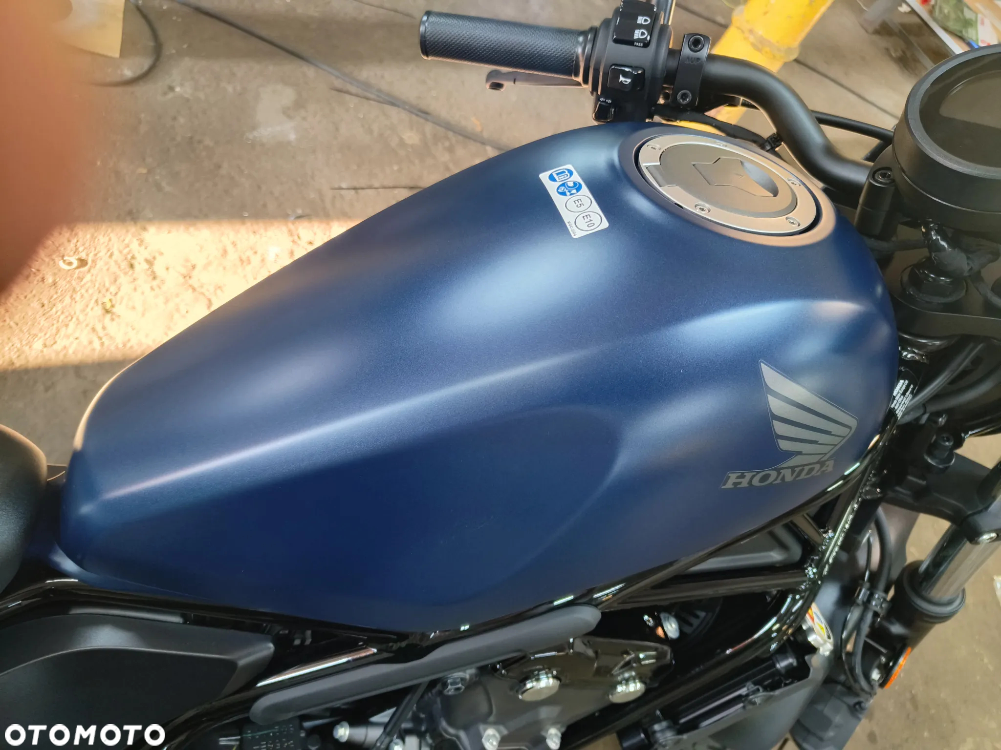 Honda CMX - 8
