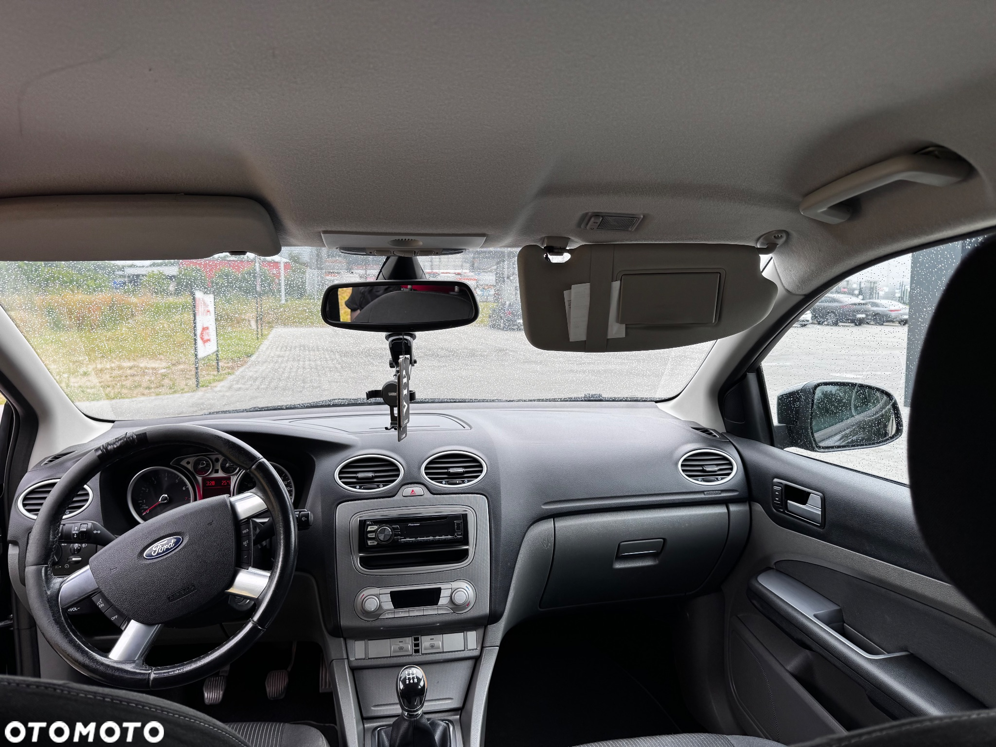 Ford Focus 1.6 16V Titanium - 9