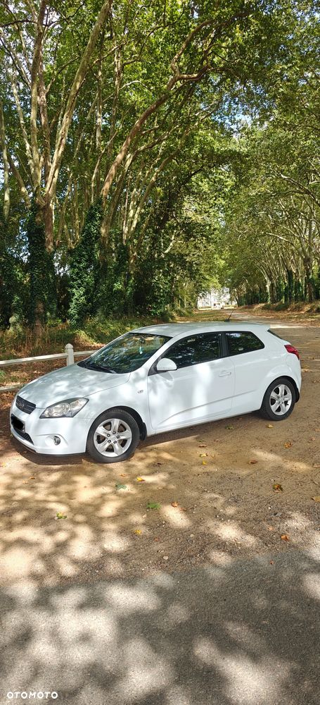 Kia ProCeed 1.6 Optimum - 2