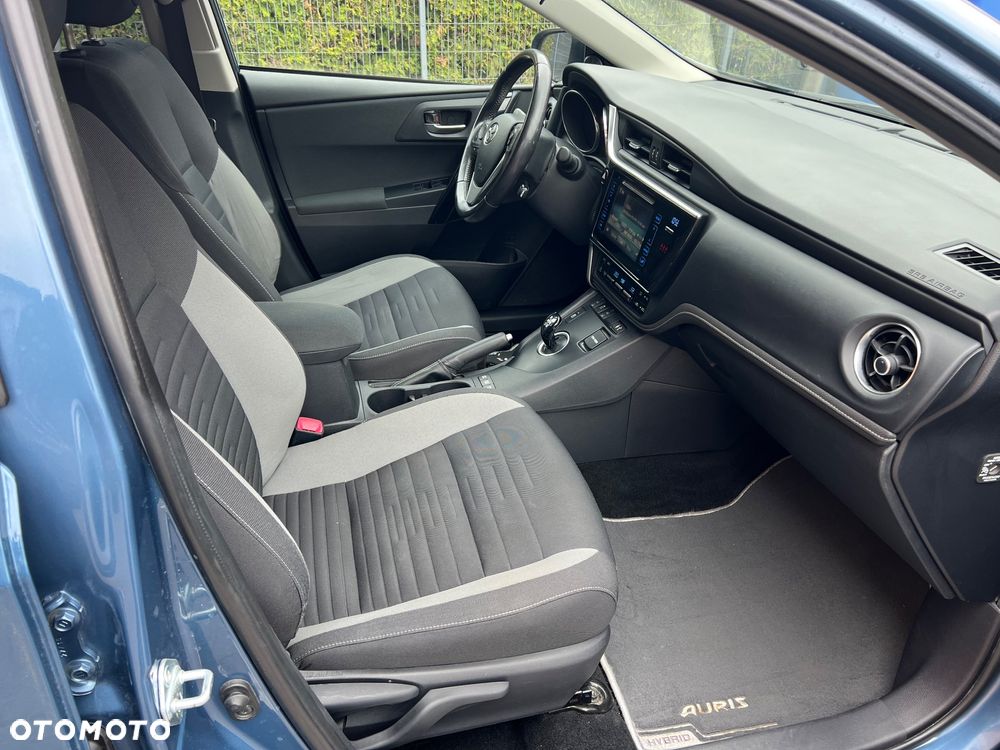 Toyota Auris - 17